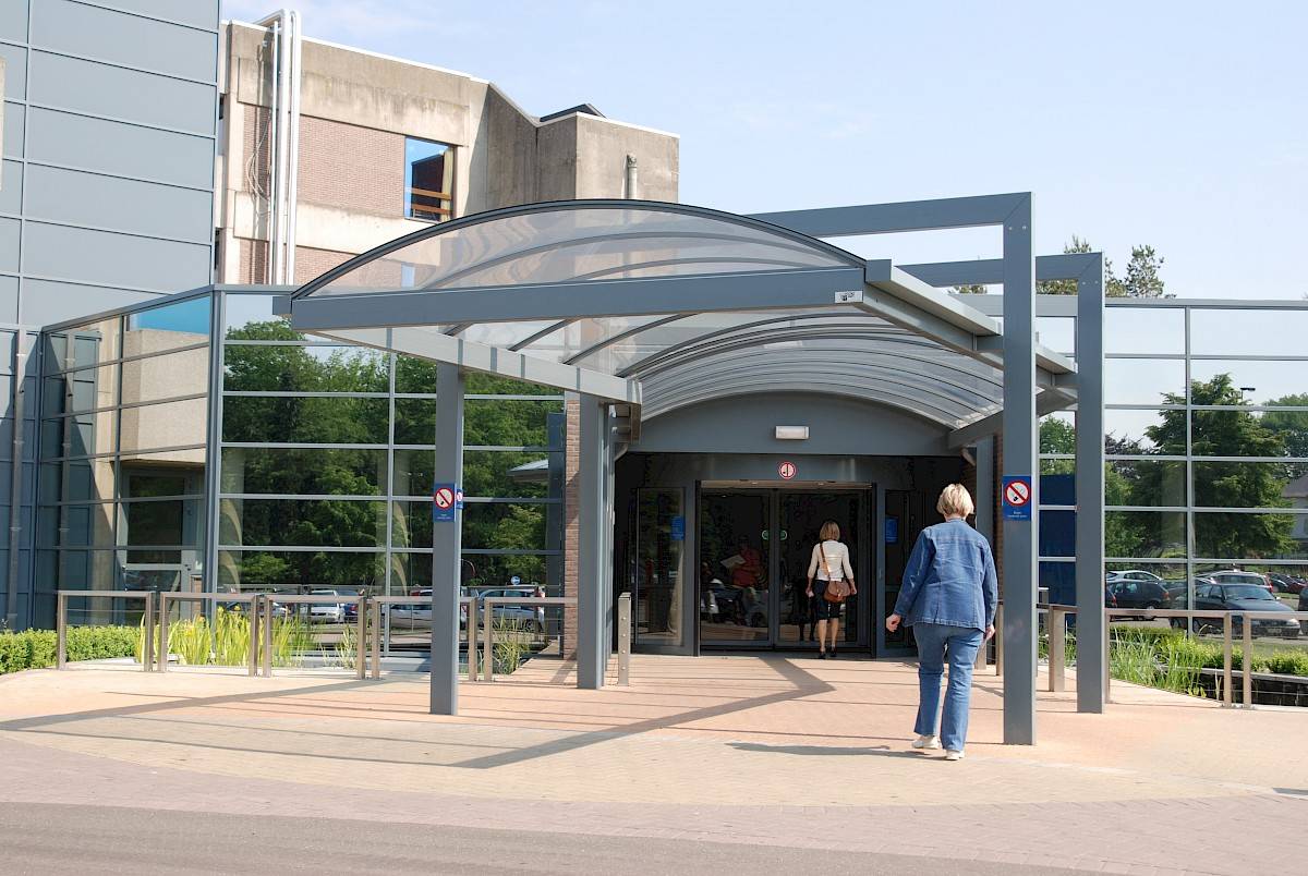 Tecno Art INKOM- & DOORGANGSLUIFEL St-Fransiscus Ziekenhuis Heusden-Zolder